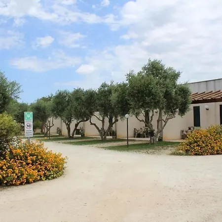 Lejlighed In Mit Gemeinschaftlichem Pool- Grill Und Garten By Interhome *