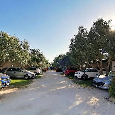 Lejlighed In Mit Gemeinschaftlichem Pool- Grill Und Garten By Interhome *