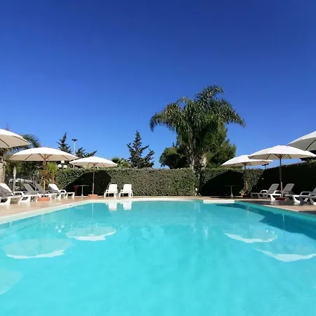 Lejlighed In Mit Gemeinschaftlichem Pool- Grill Und Garten By Interhome Marsala