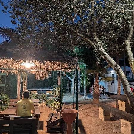 Apartman In Mit Gemeinschaftlichem Pool- Grill Und Garten By Interhome