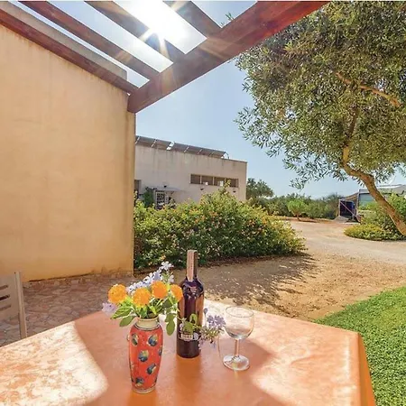 Apartman In Mit Gemeinschaftlichem Pool- Grill Und Garten By Interhome Marsala