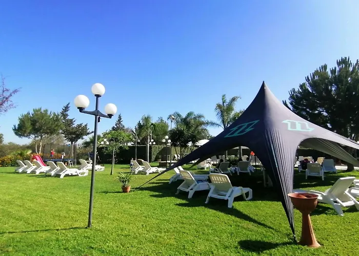 In Mit Gemeinschaftlichem Pool- Grill Und Garten By Interhome