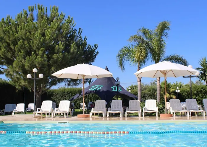 In Mit Gemeinschaftlichem Pool- Grill Und Garten By Interhome