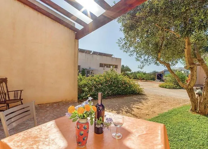 Lejlighed In Mit Gemeinschaftlichem Pool- Grill Und Garten By Interhome Marsala