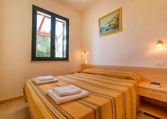 In Mit Gemeinschaftlichem Pool- Grill Und Garten By Interhome *