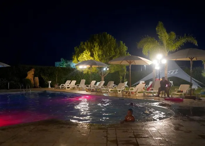 In Mit Gemeinschaftlichem Pool- Grill Und Garten By Interhome Marsala